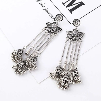 Golden & Silver Flow Tassel Earrings – Sway with Every Step! 💃✨