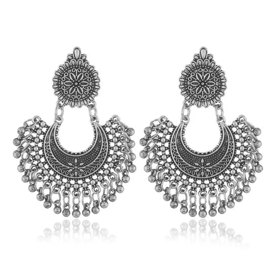 Antique Chandbali Earrings – Timeless Elegance with Every Twirl! 💃✨