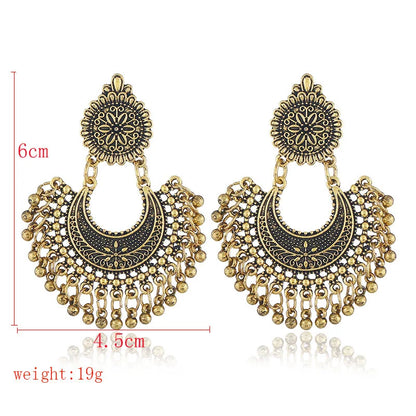 Antique Chandbali Earrings – Timeless Elegance with Every Twirl! 💃✨